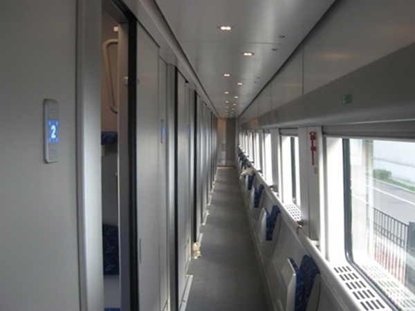 CRH1E卧车动车组